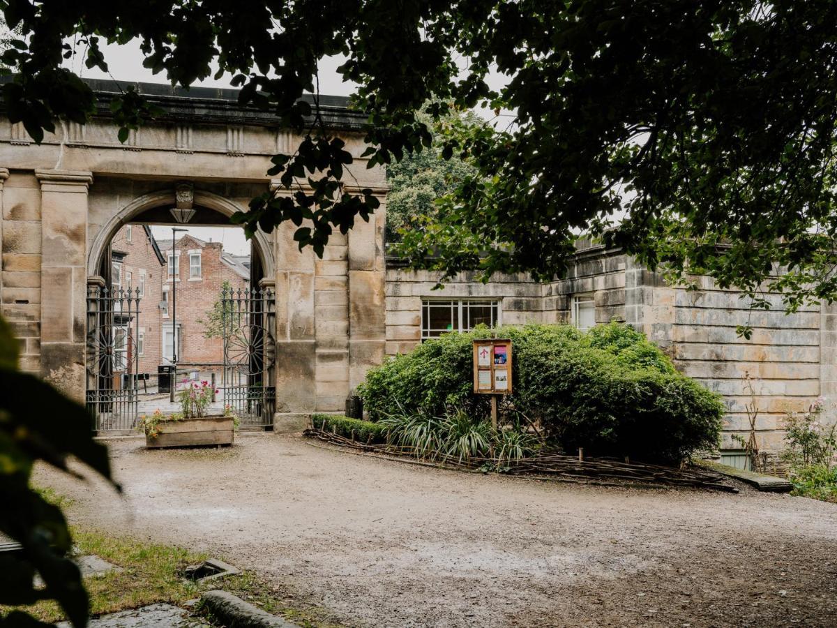Villa Beautiful Grade II Listed Gatehouse In Great Location Sheffield Esterno foto